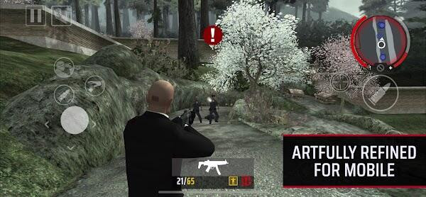 Agent 47 planning a mission in Hitman: Blood Money APK