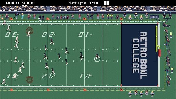 Effective game tactics in Retro Bowl College